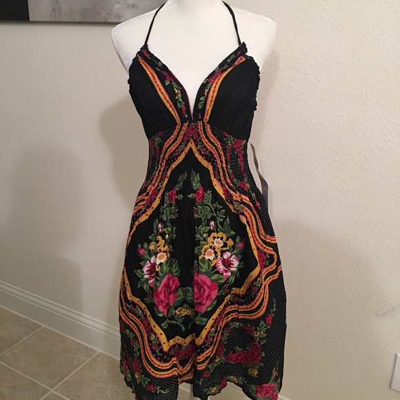 Black Haltered dress - Picture 1 of 4